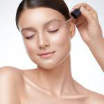 Hoe kies je een effectief gezichtsserum? Oliën, hyaluronzuur en... Alle Andere Verbeteraars